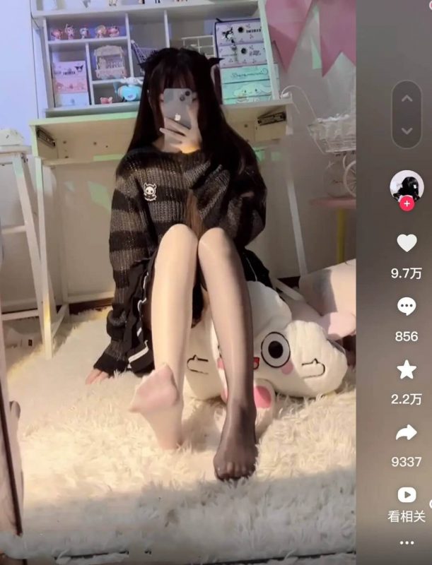 抖音奶糯 微密圈 最新写真及视频资源合集下载[持续更新] - 语可次元 - 二次元美图写真海量免费4K壁纸资源分享