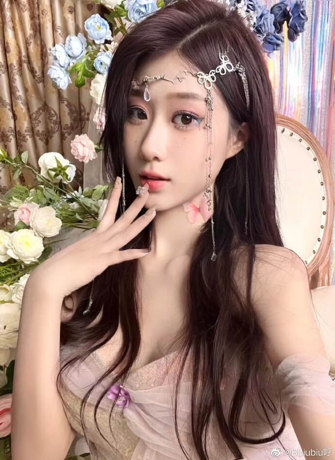图片[2] - bbiubiu呼 丝袜美腿福利 写真套图合集下载 - 语可次元 - 二次元美图写真海量免费4K壁纸资源分享