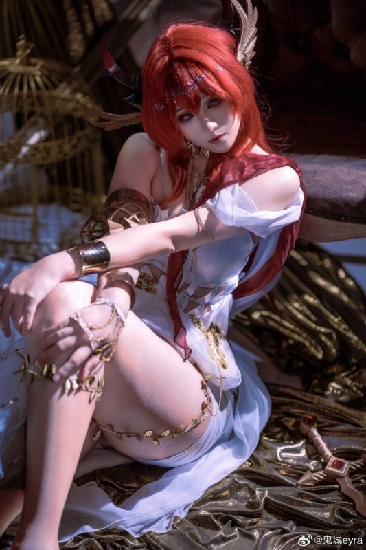 「明日方舟」史尔特尔 cosplay - 语可次元 - 二次元美图写真海量资源分享