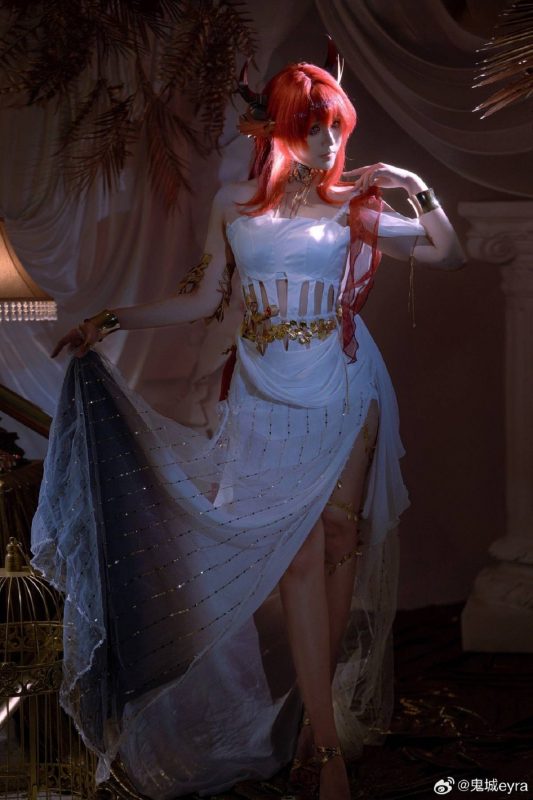 「明日方舟」史尔特尔 cosplay - 语可次元 - 二次元美图写真海量资源分享