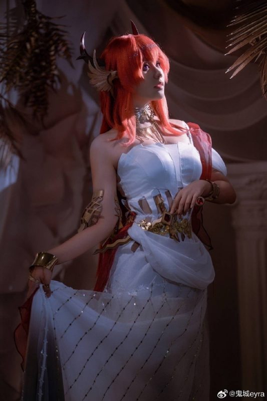 「明日方舟」史尔特尔 cosplay - 语可次元 - 二次元美图写真海量资源分享