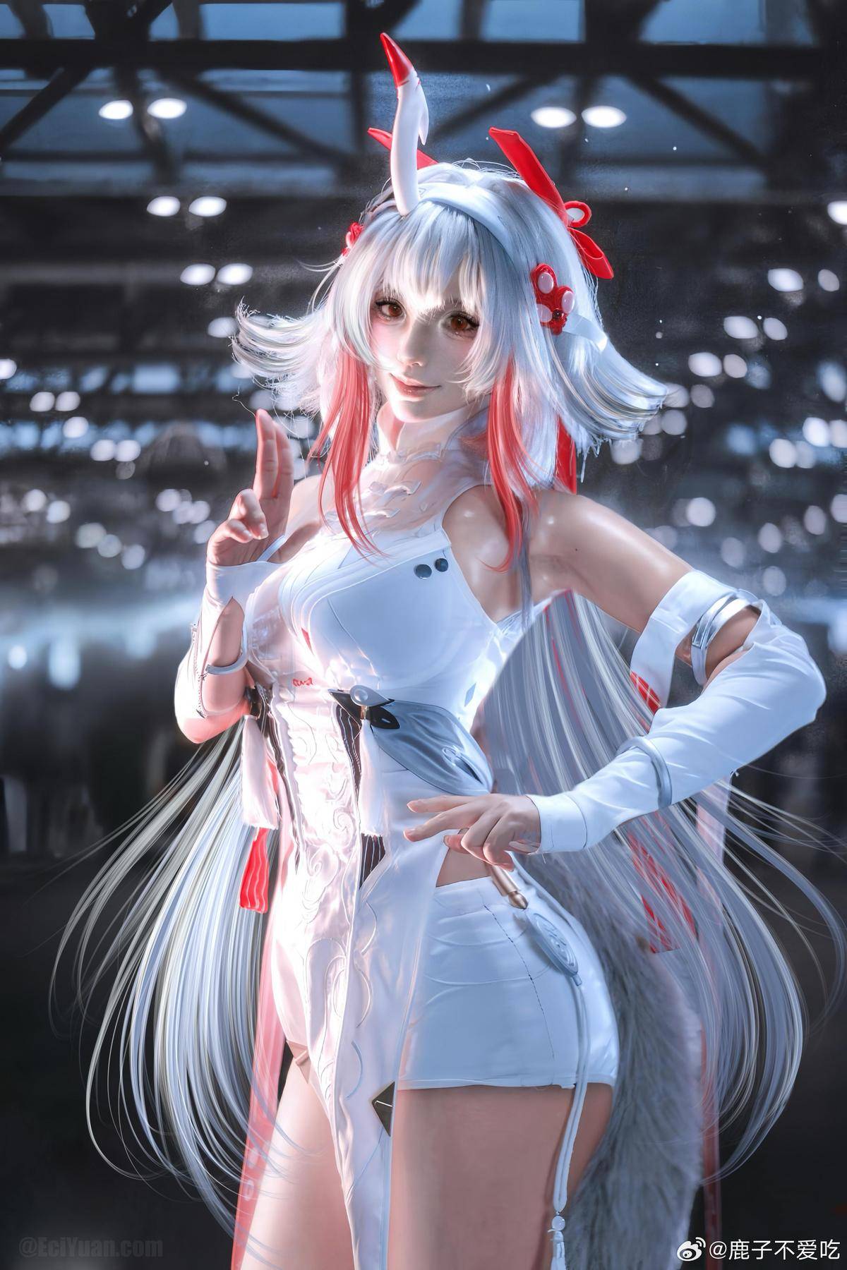 鹿子不爱吃还原叶瞬光！绝区零里的冷感执行者照进现实