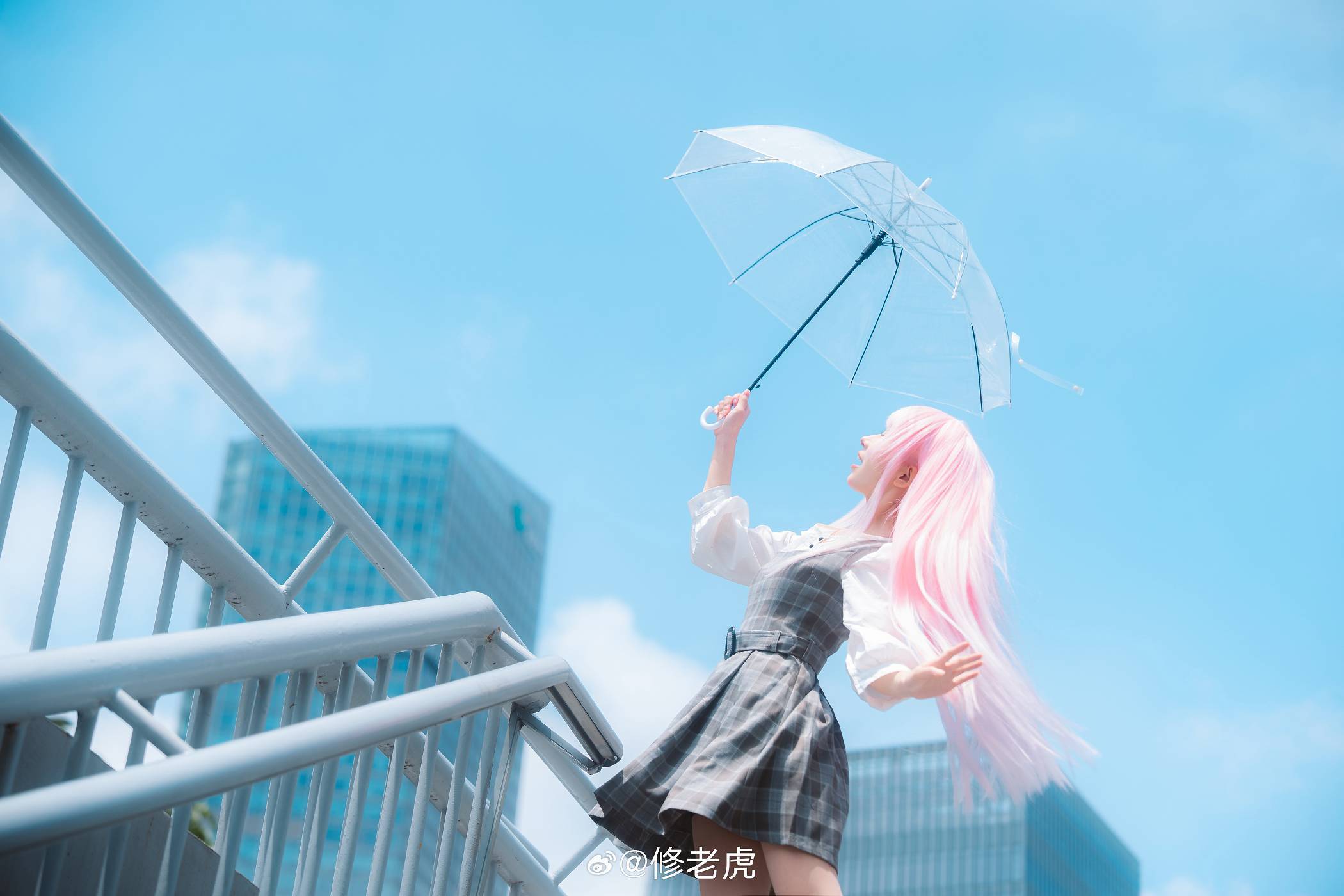 6896960358cb8da5c8138755